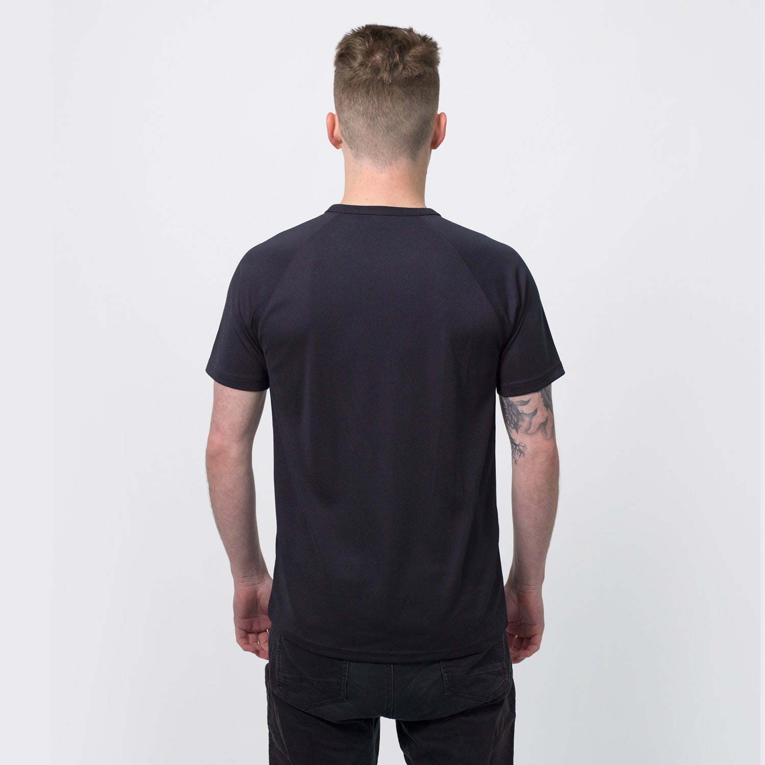 TRENDSWEAR Agility Mens Sports T-Shirt